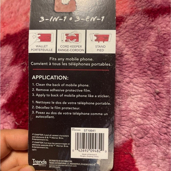 IT Chapter Two Phone Wallet - - Picture 3 of 3